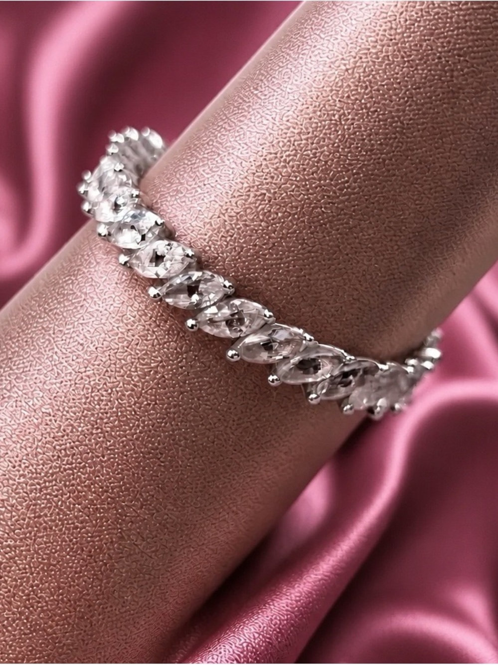 Genuine Sapphire Eternity Ring. S925. BRAND NEW! Sri Lankan white sapphires!